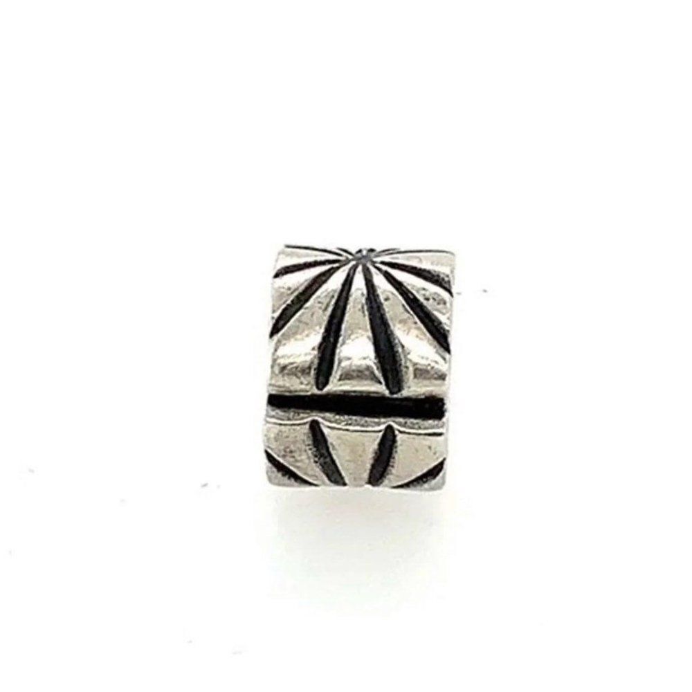 Pandora Starburst Clip